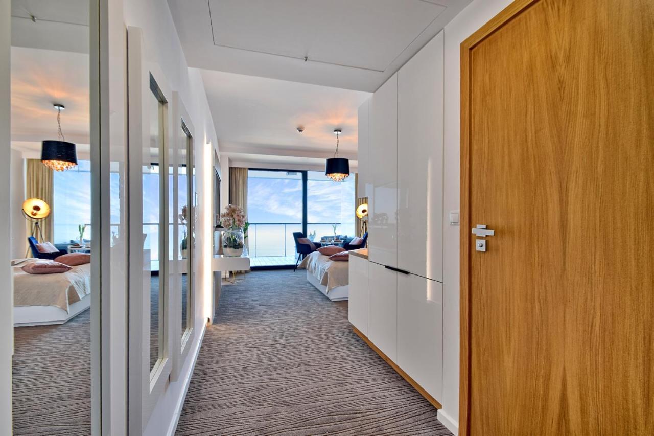 North Apartments, Sunsetview 507